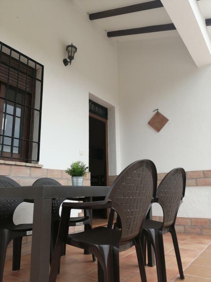 La Solana De Turon. El Pino Guest House Ardales Ngoại thất bức ảnh